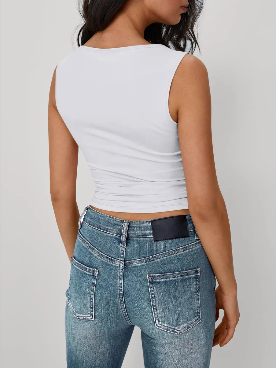 Solid Round Neck Tank - cas7m