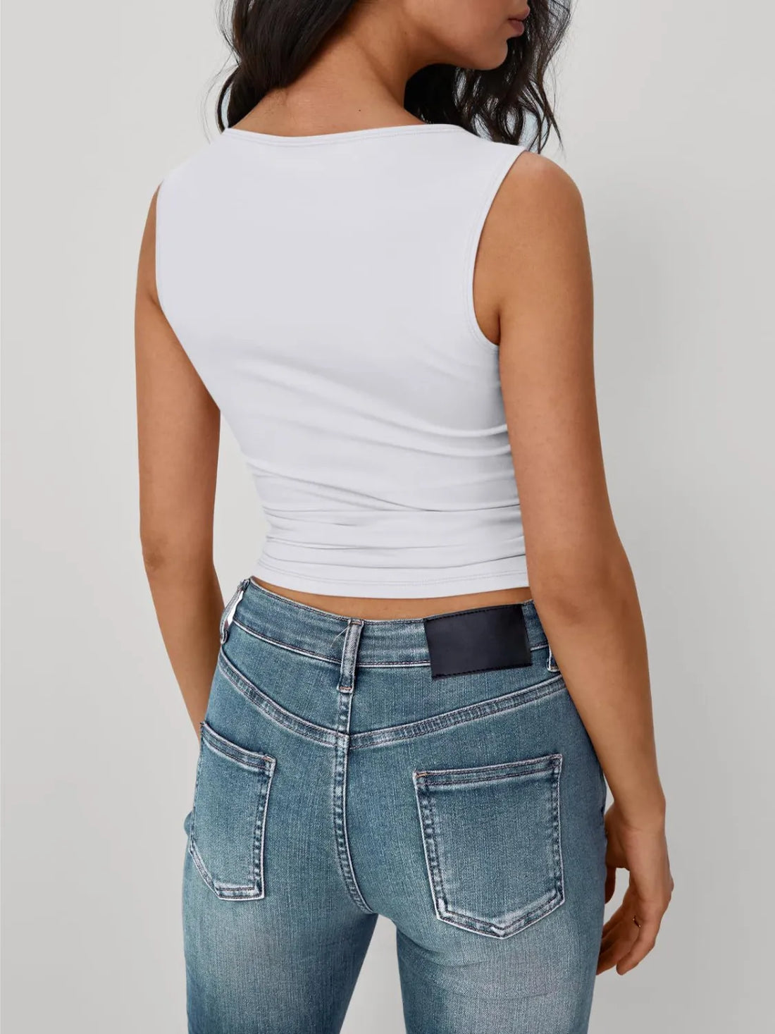 Solid Round Neck Tank - cas7m