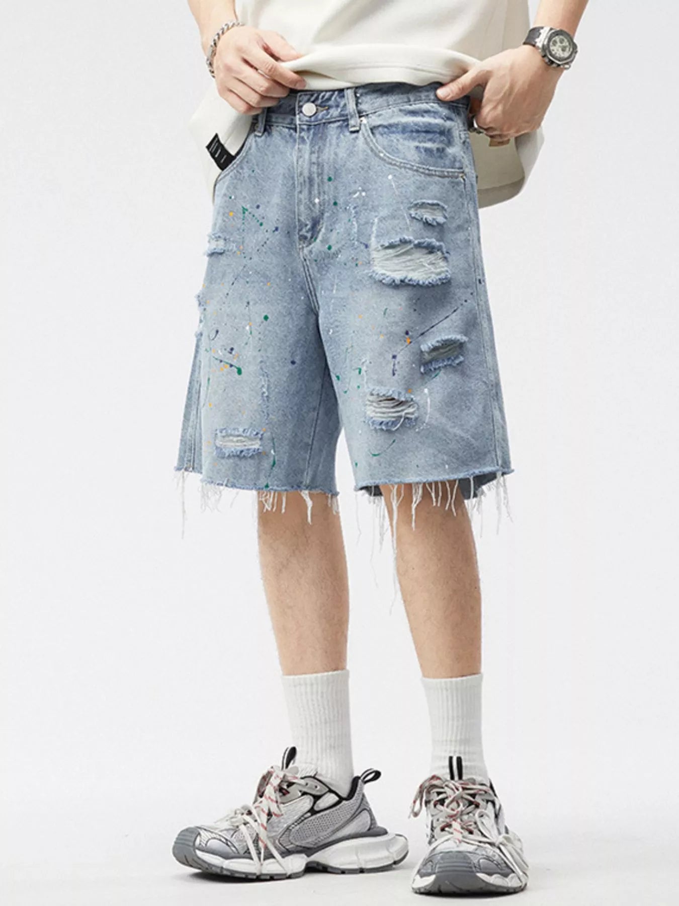 Men's Distressed Paint Splatter Denim Shorts - cas7m