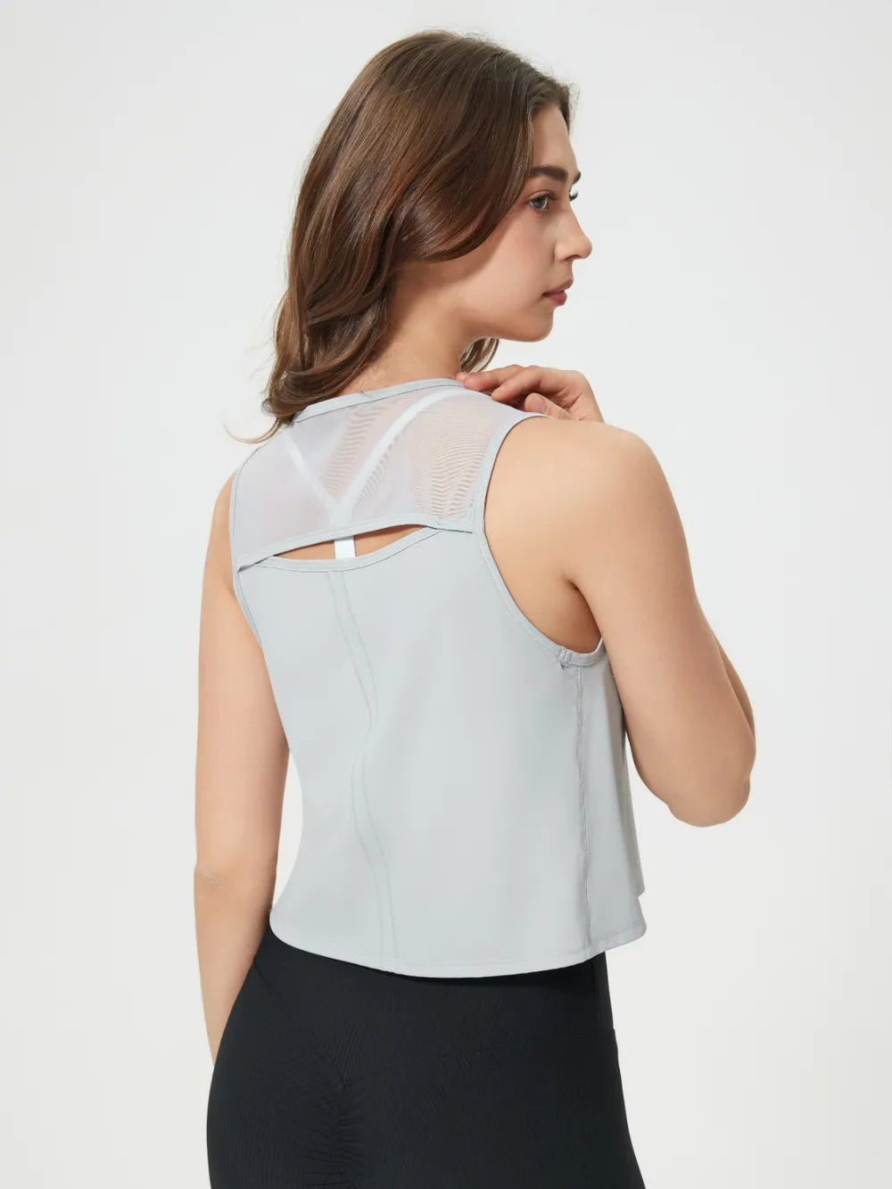Millennia Round Neck Cropped Active Tank - cas7m