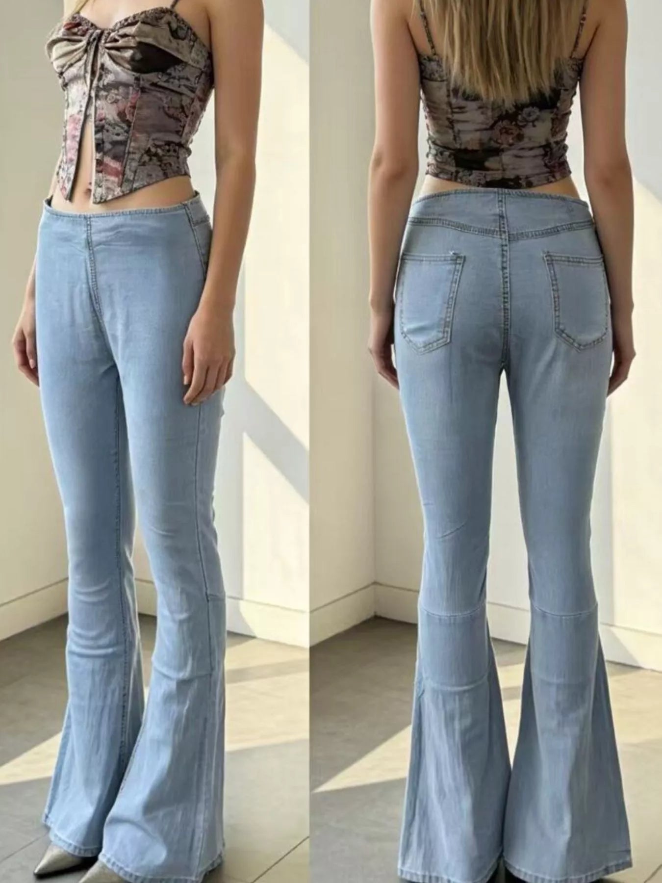 High-Waisted Flare Jeans - cas7m