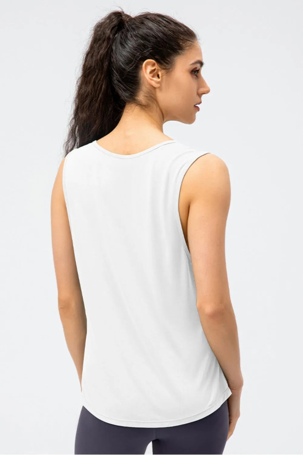 Cutout Reversible Active Tank - cas7m