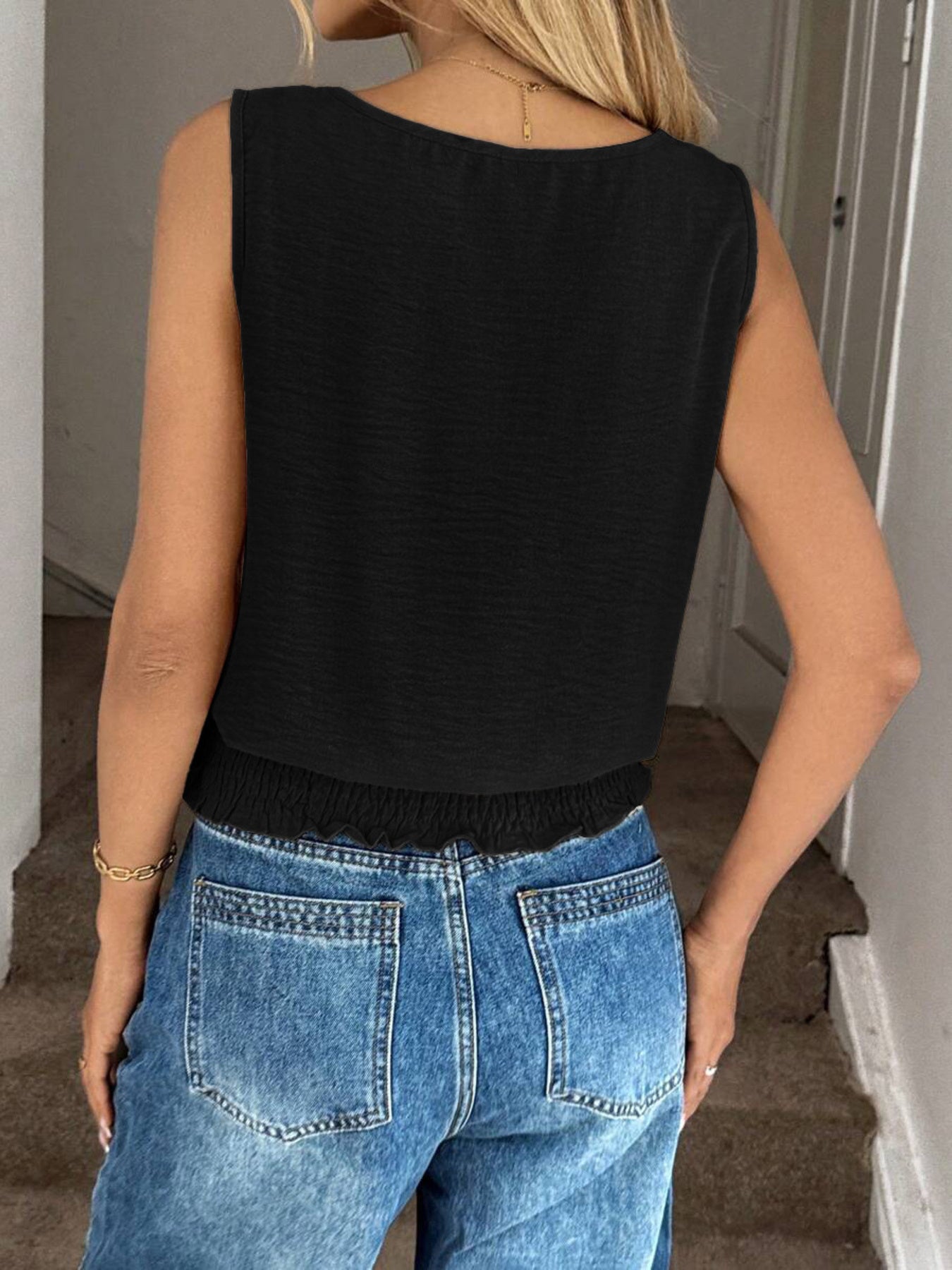 Smocked Waist Round Neck Tank - cas7m