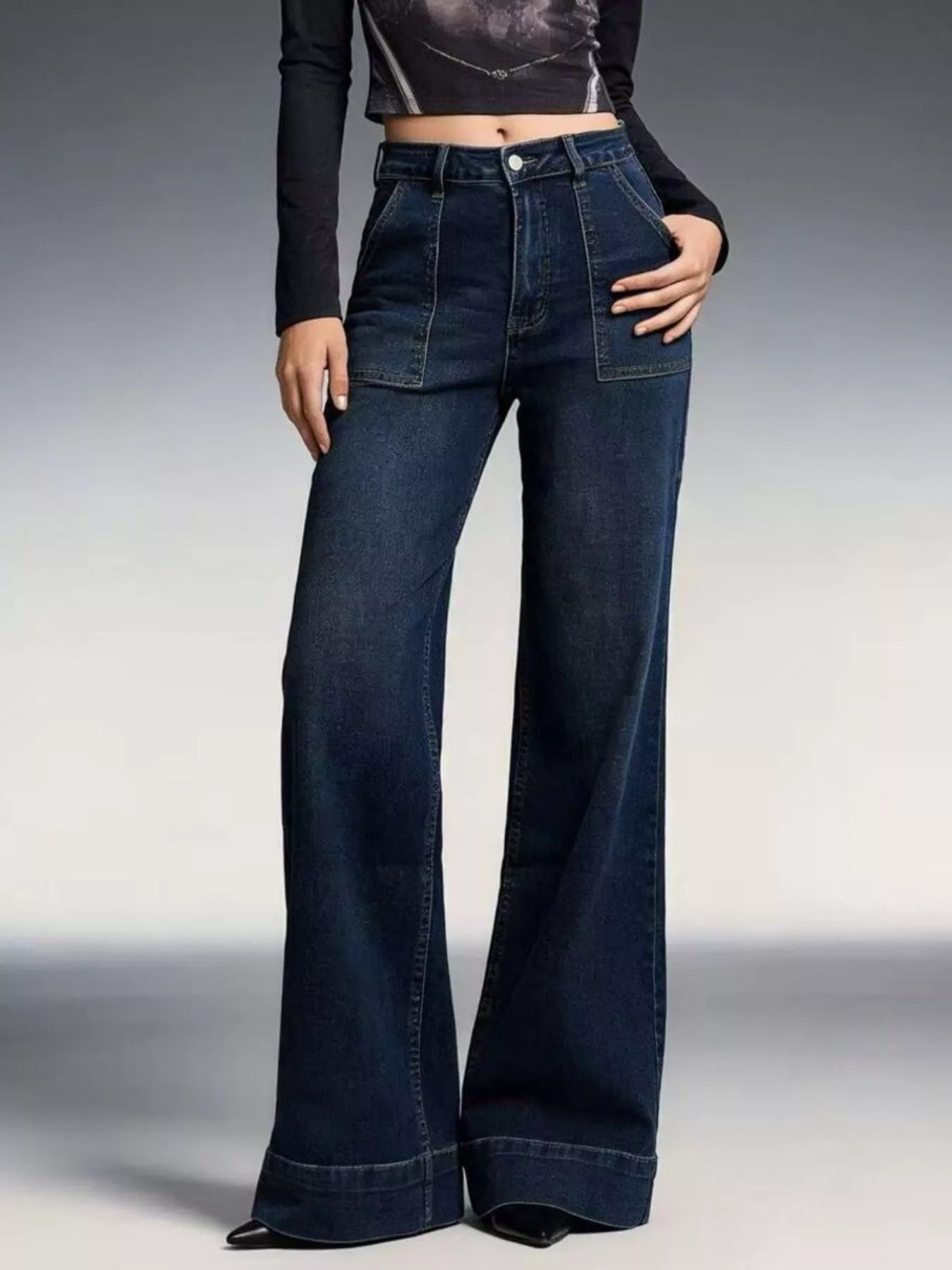 High-Waisted Flare Leg Jeans - cas7m
