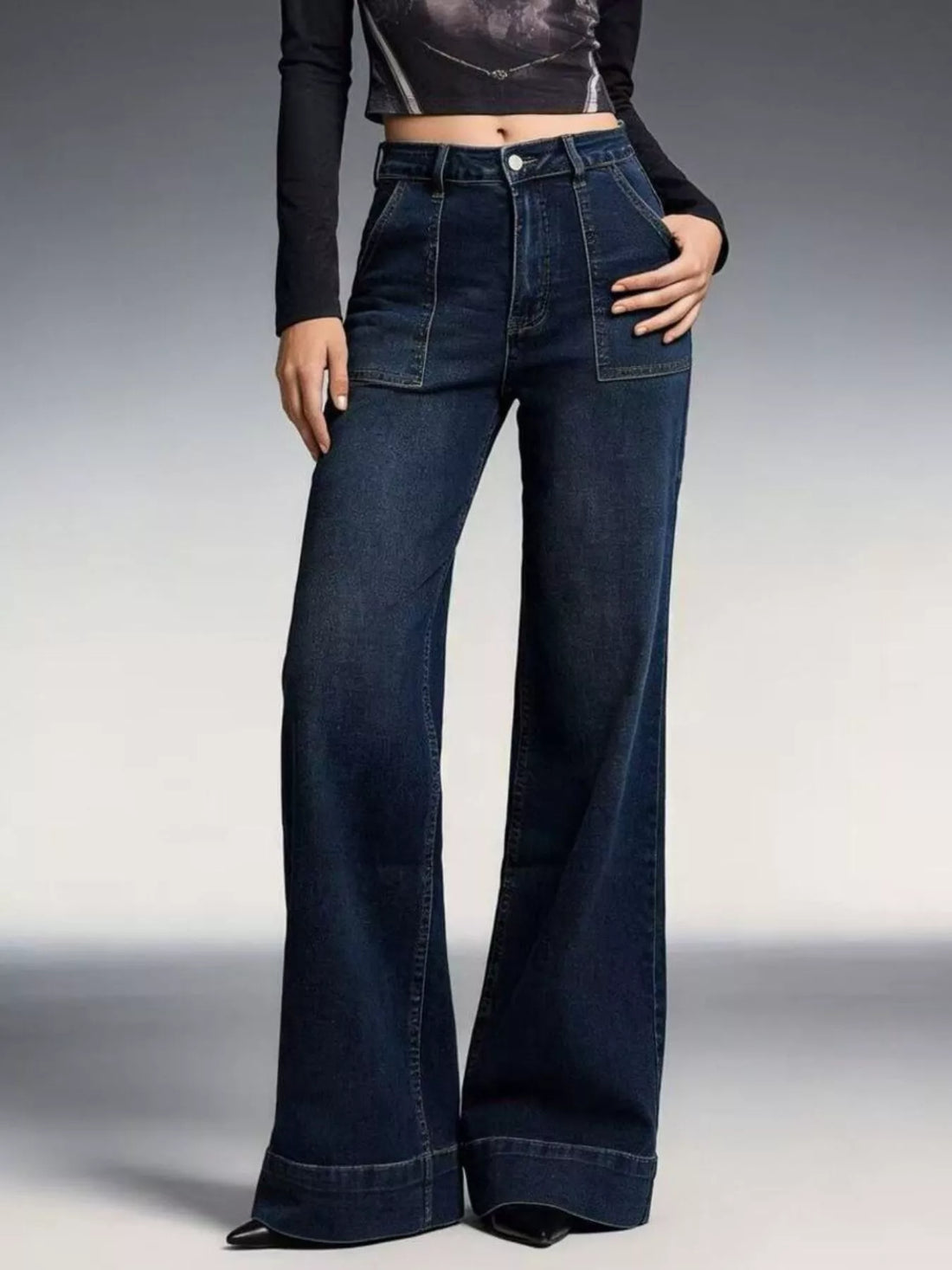 High-Waisted Flare Leg Jeans - cas7m