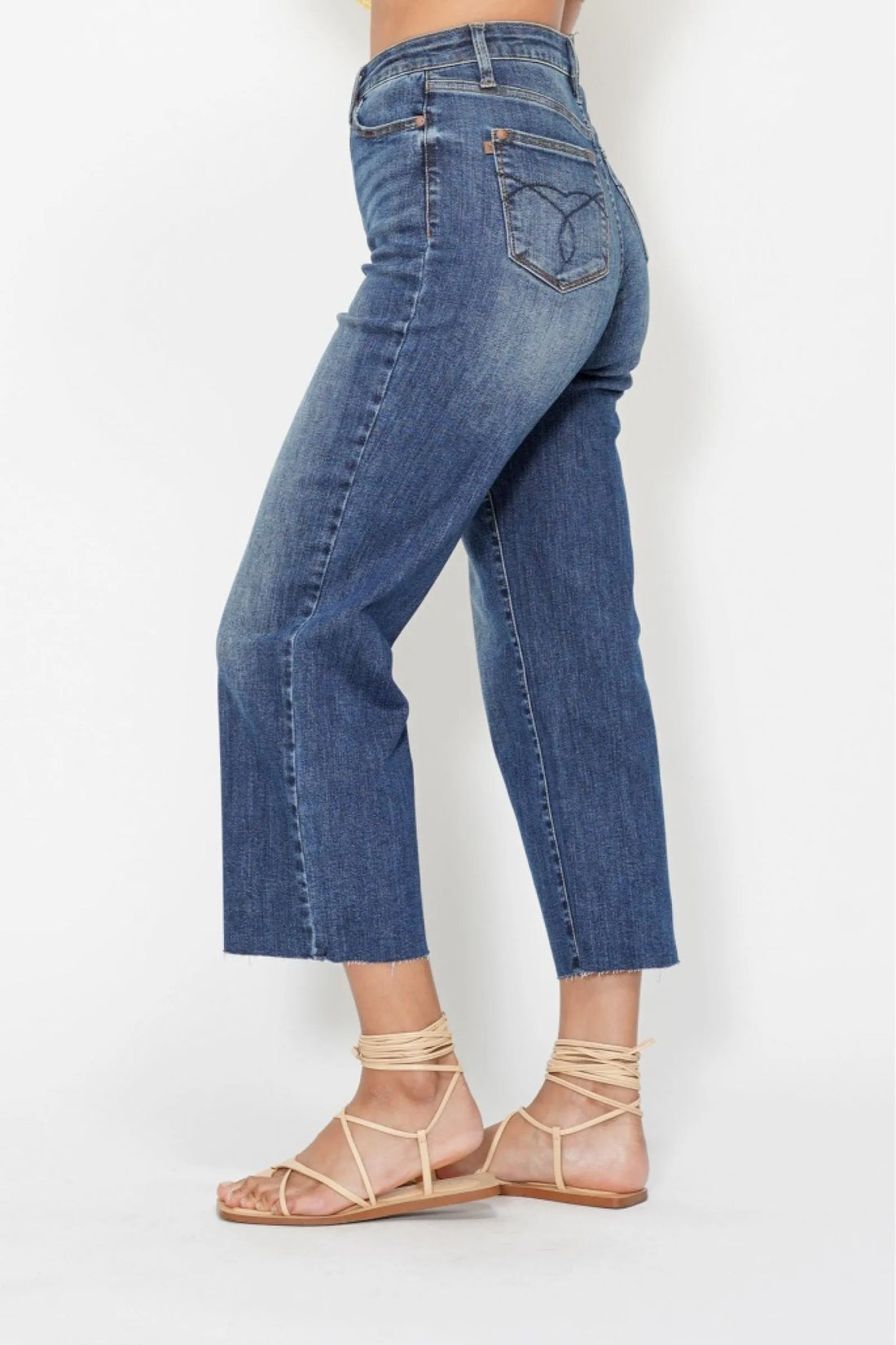 Judy Blue High Waist Back Pocket Embroidery Crop Wide Jeans - cas7m