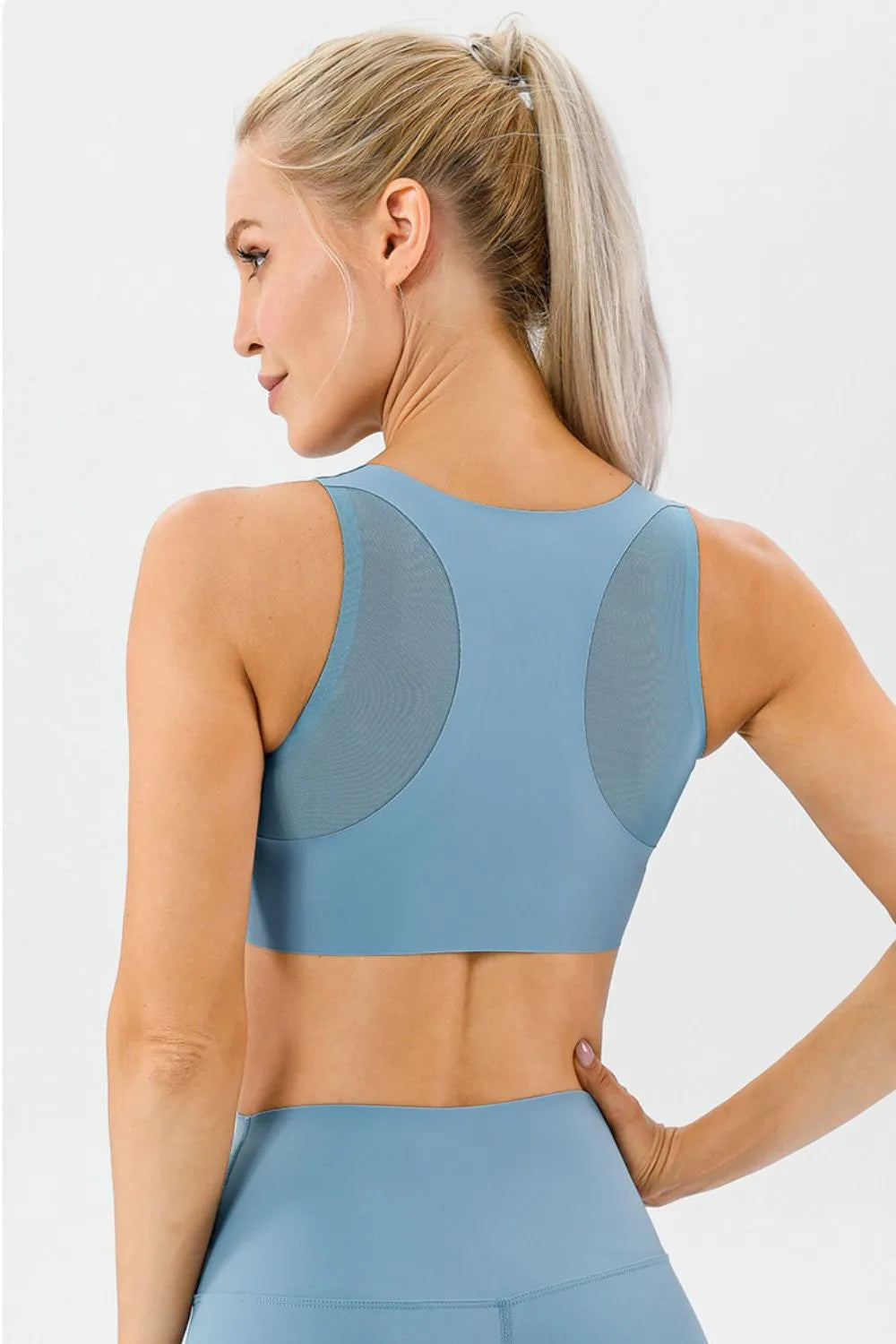 Round Neck Wide Strap Active Bra - cas7m