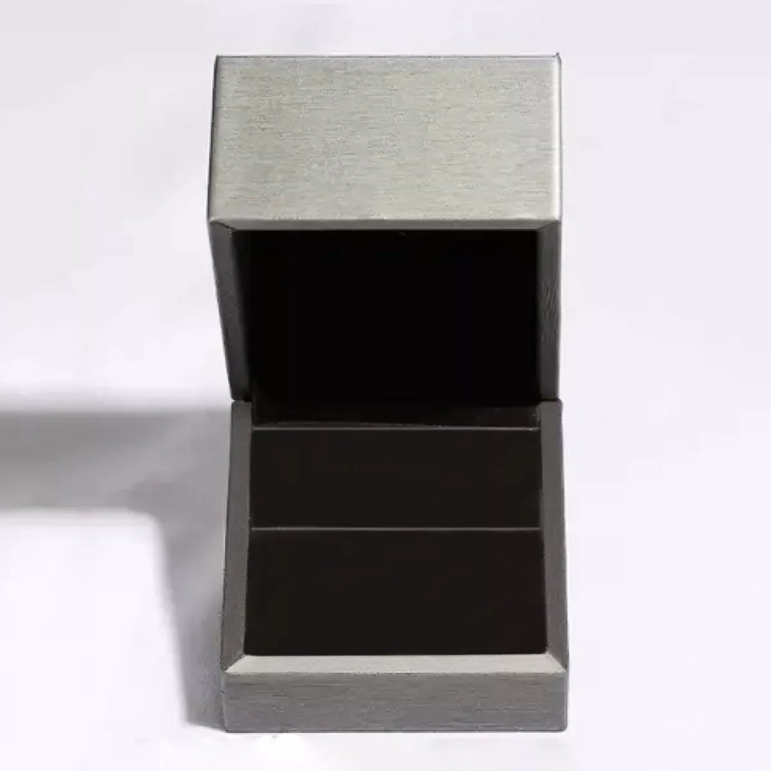 925 Sterling Silver Zircon Ring - cas7m