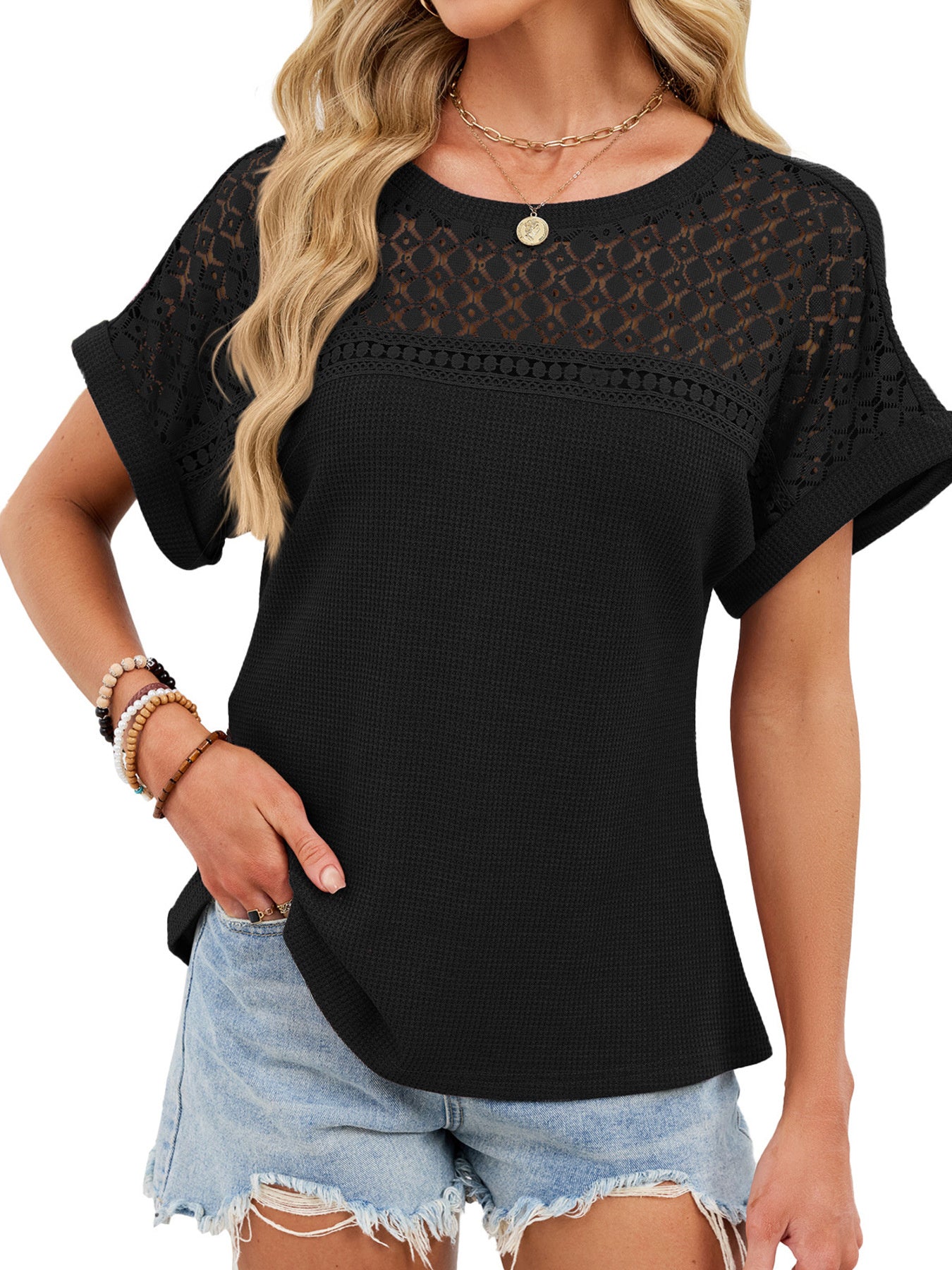 Lace-Trimmed Round Neck T-Shirt - cas7m