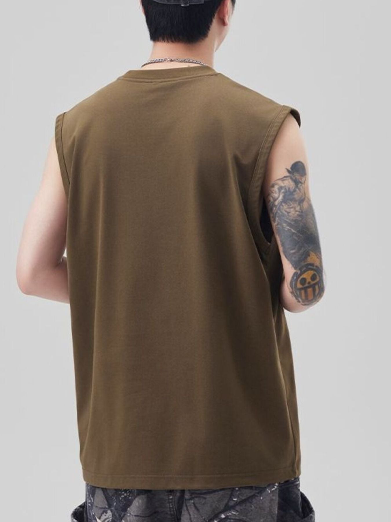 Men's Plus Size Round Neck Tank - cas7m
