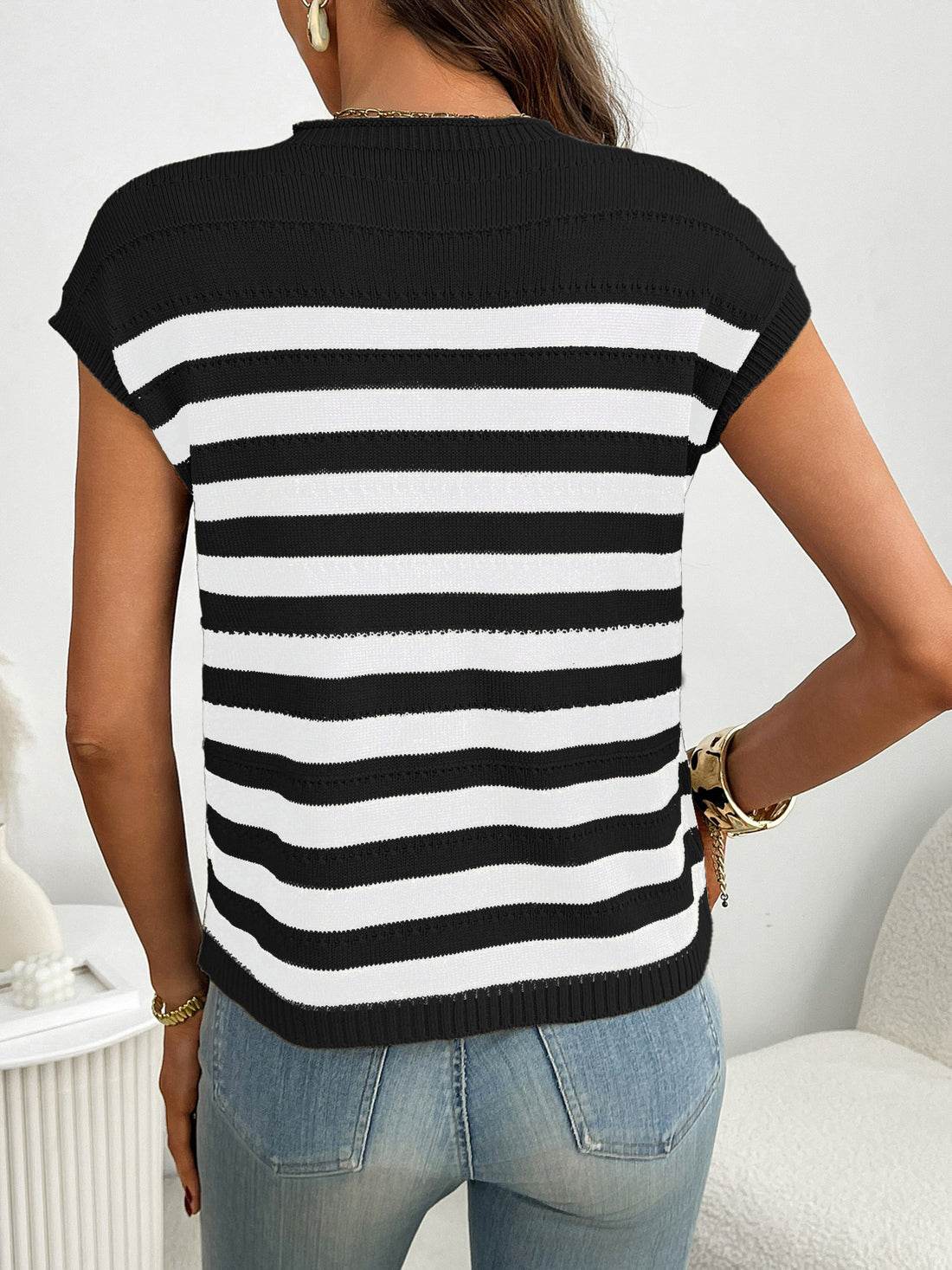 Striped Knit Pocket Detail Cap Sleeve Sweater - cas7m
