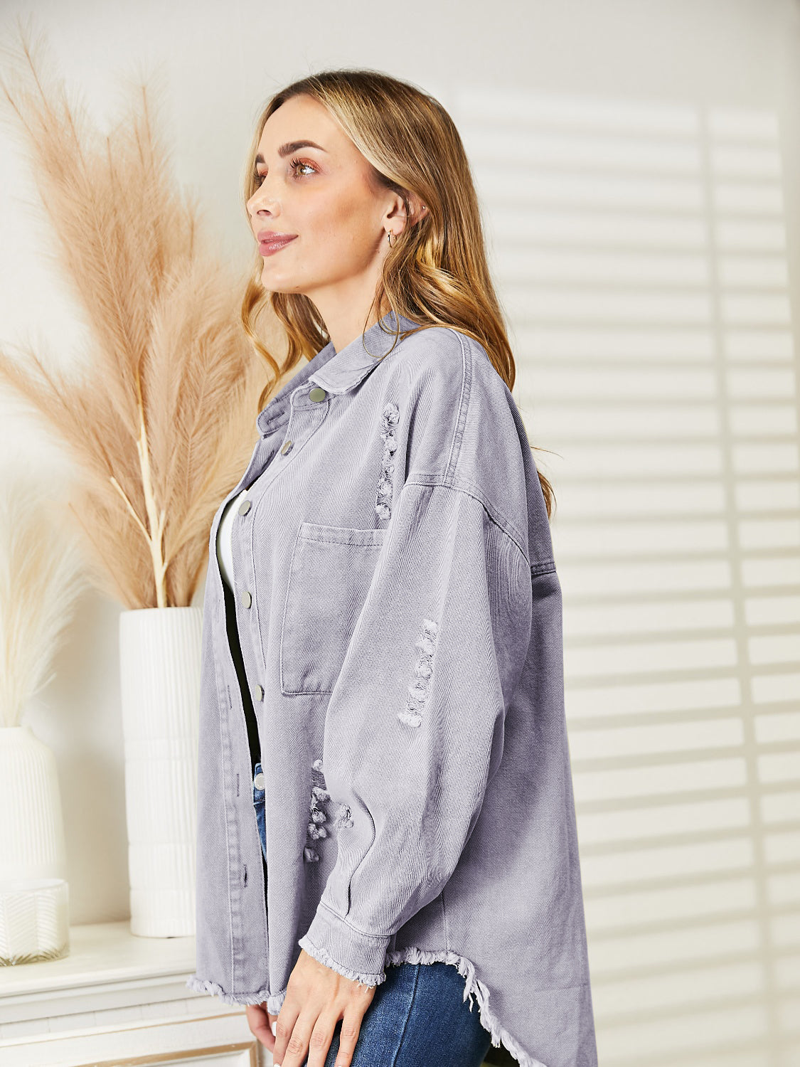 Distressed Raw Hem Denim Jacket - cas7m