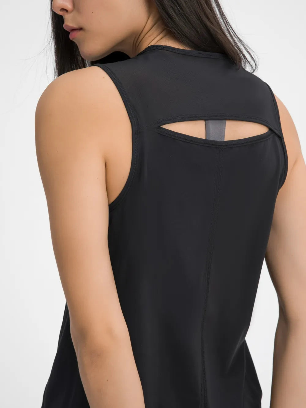 Millennia Cutout Back Round Neck Active Tank - cas7m