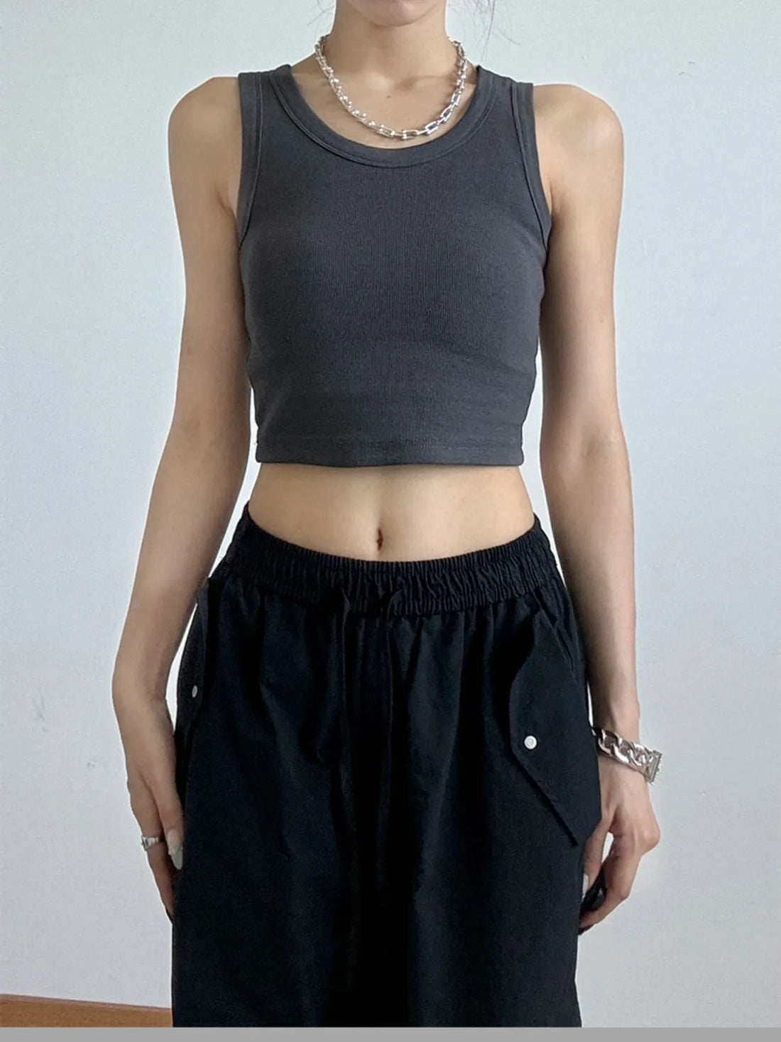 Ribbed Crop Tank Top - cas7m