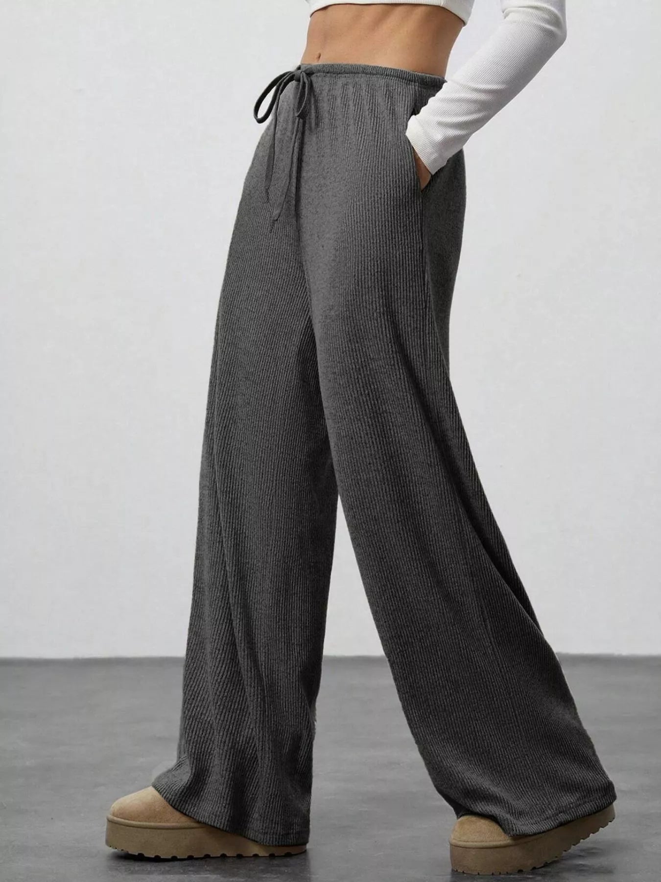 Relaxed Fit Wide Leg Pants - cas7m