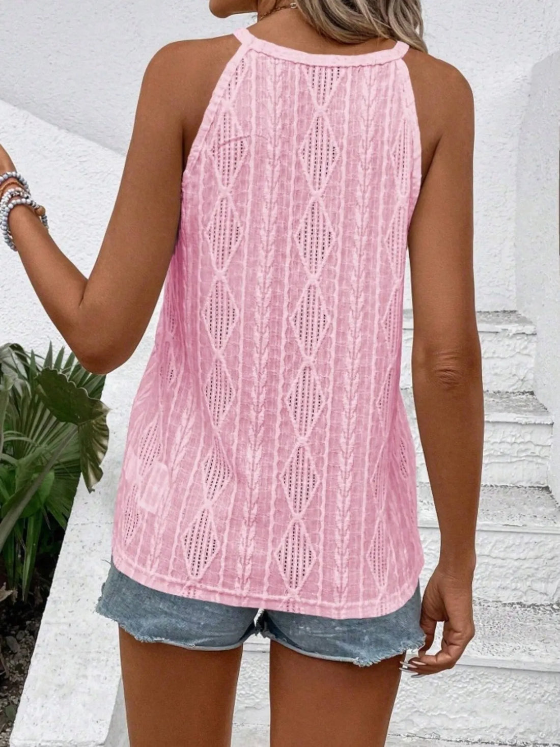 Textured Round Neck Tank - cas7m