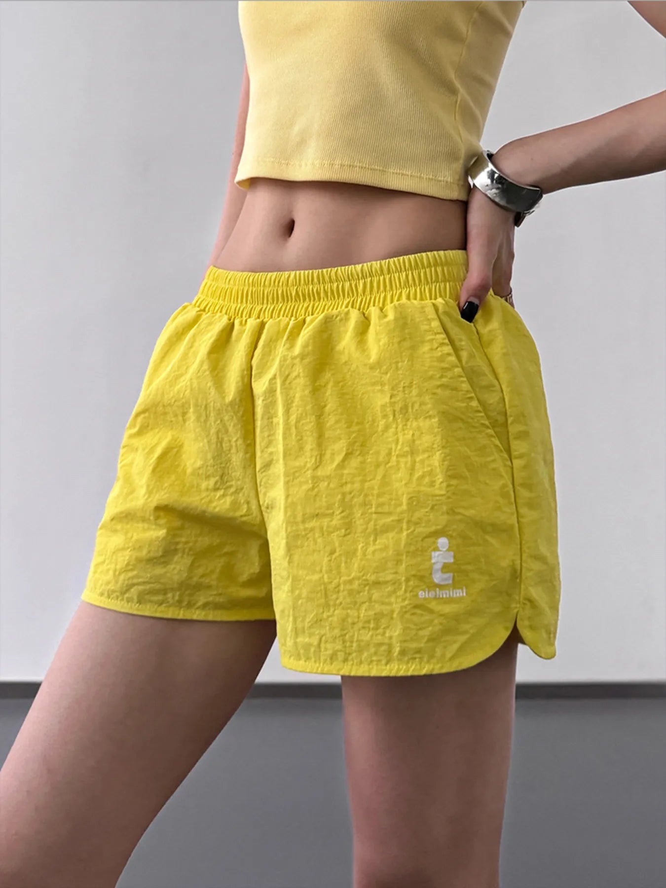 Elastic Waist Shorts with Pockets - cas7m