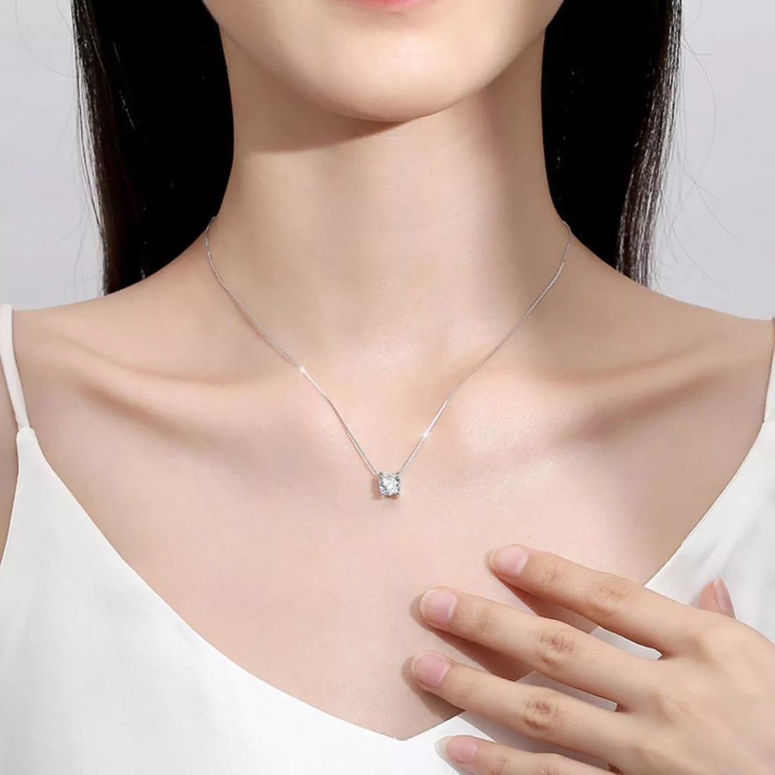 1 Carat 925 Sterling Silver Moissanite Pendant Necklace - cas7m