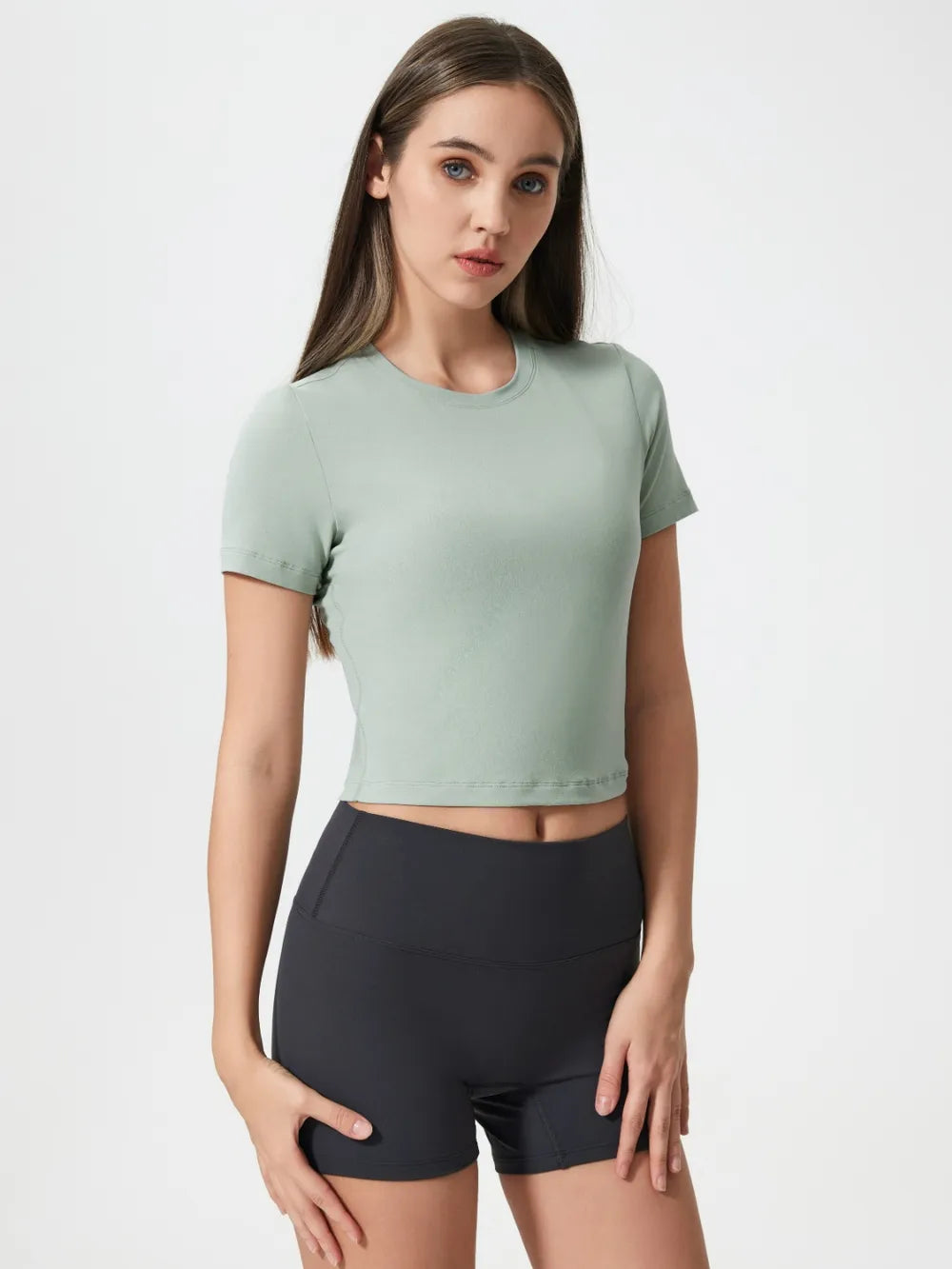 Millennia Round Neck Short Sleeve Active T-Shirt - cas7m