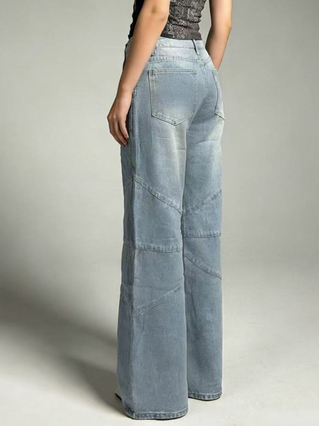 Vintage Wash Wide Leg Jeans - cas7m