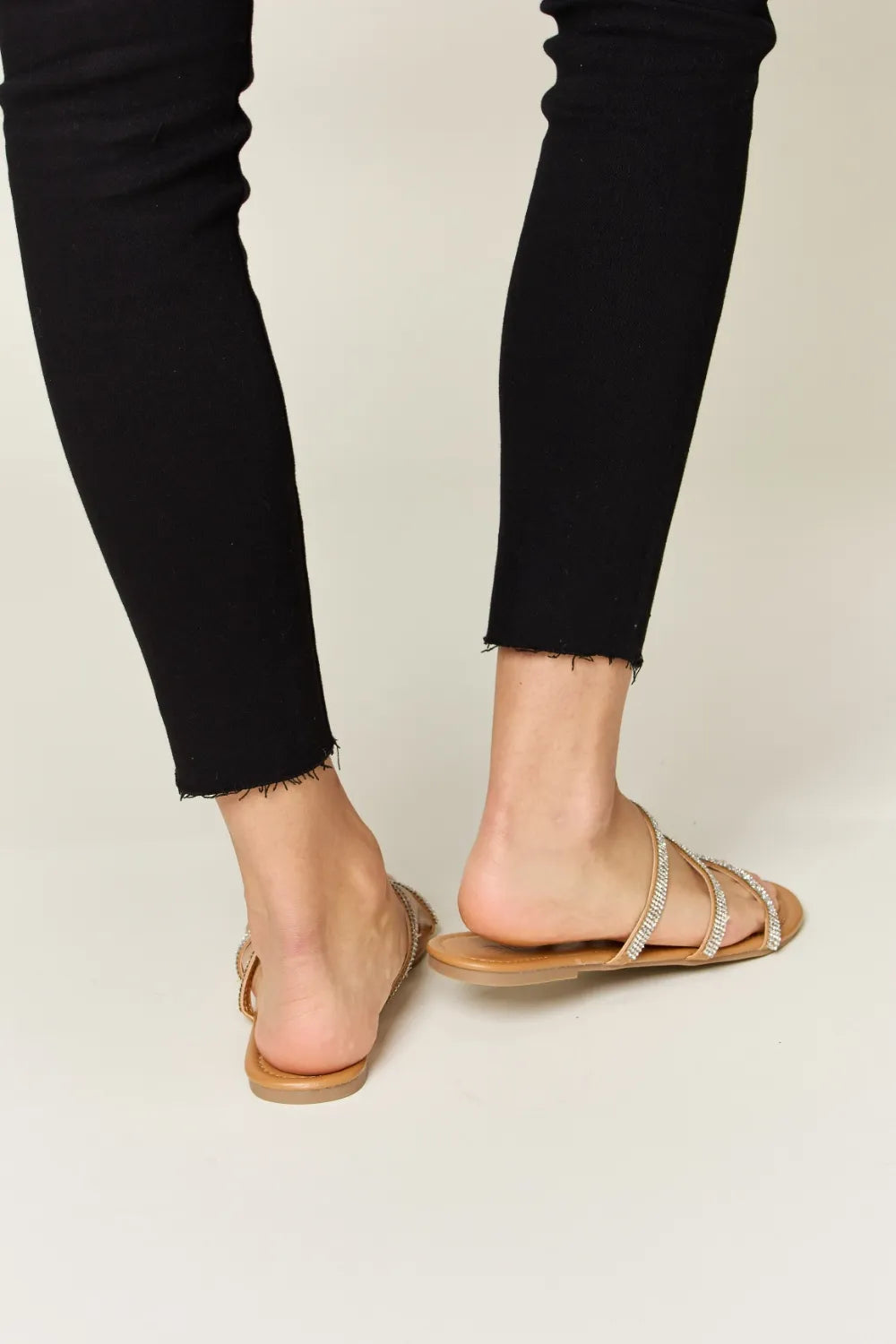 WILD DIVA Rhinestone Three-Strap Flat Sandals - cas7m