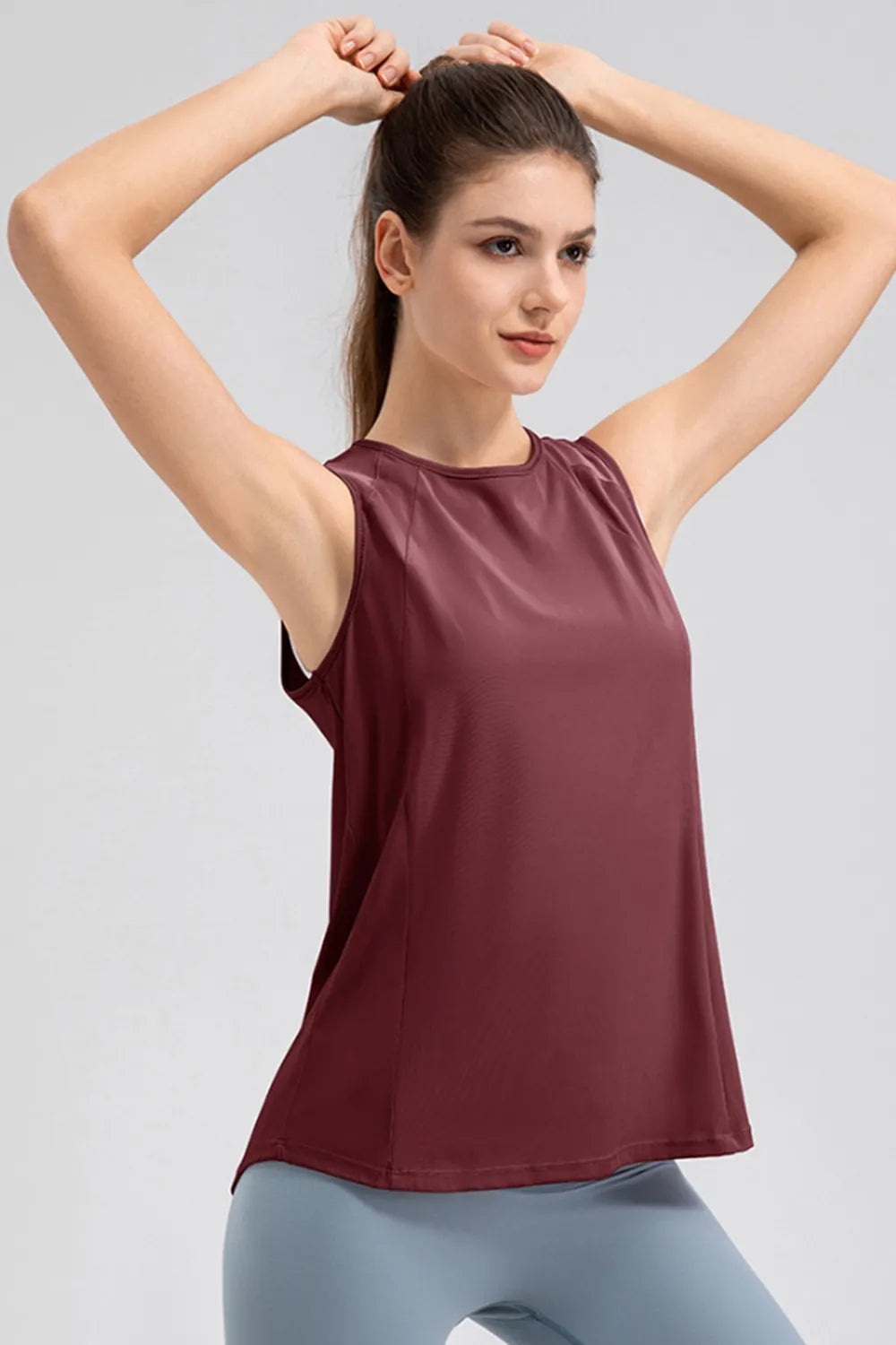Round Neck Wide strap Active Tank - cas7m