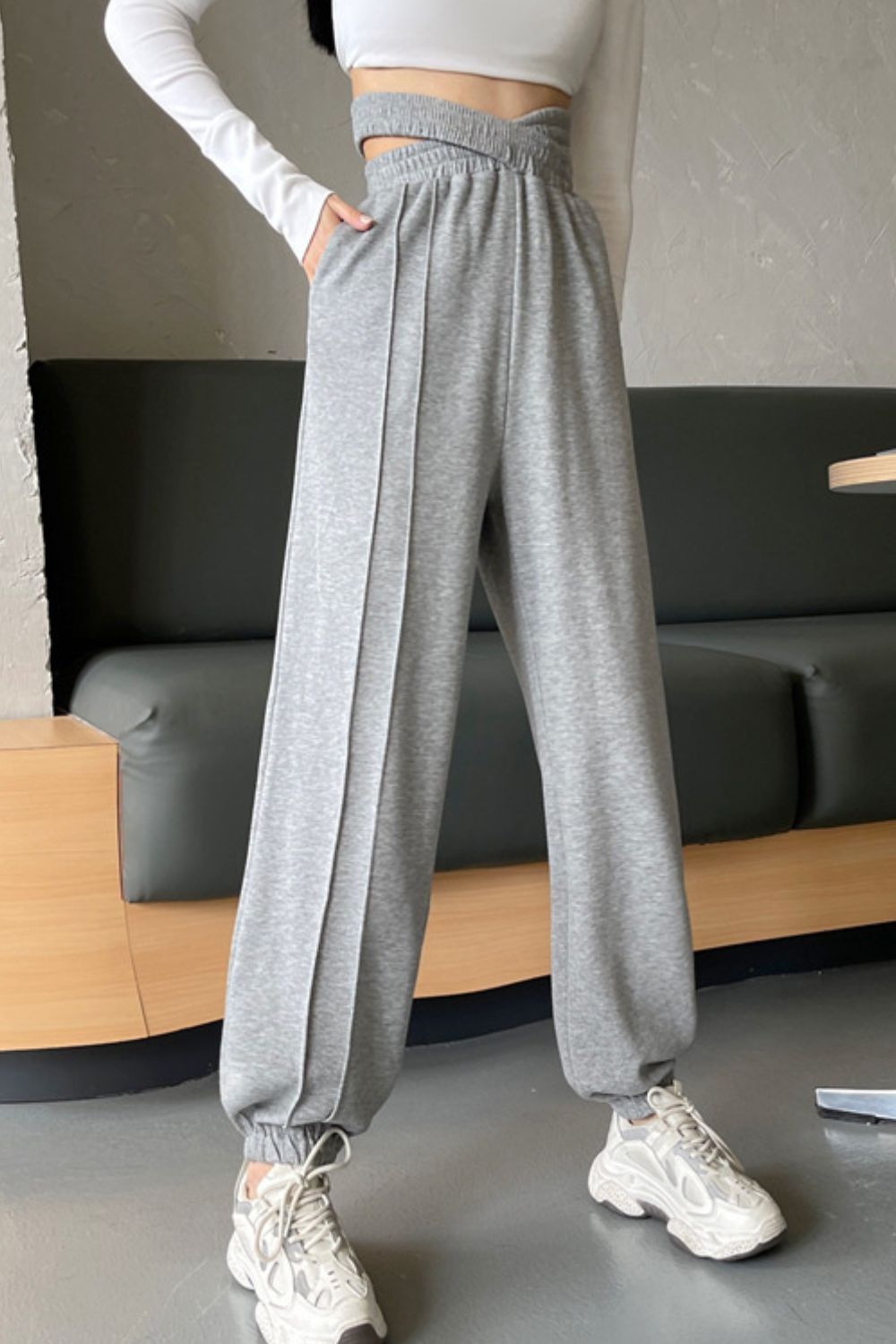 Crisscross Long Sweatpants - cas7m