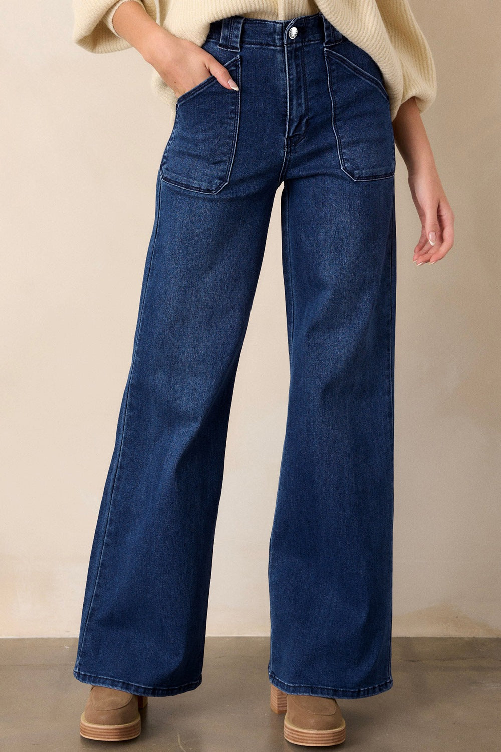 Straight Leg Mid-Rise Shift Jeans - cas7m