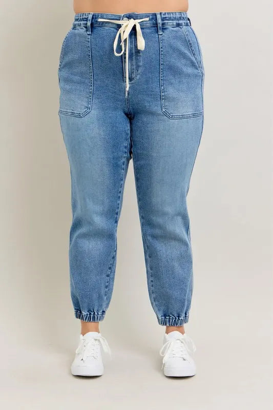 Judy Blue Full Size High Waist Denim Jogger Plus Size - cas7m