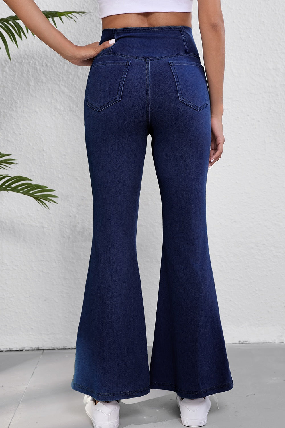 High-Waisted Flare Jeans - cas7m
