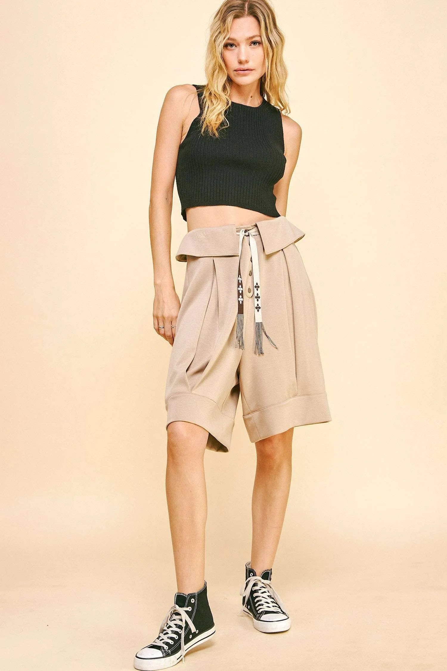 Davi & Dani Fold Over Waist Band Strap Detail Short - cas7m