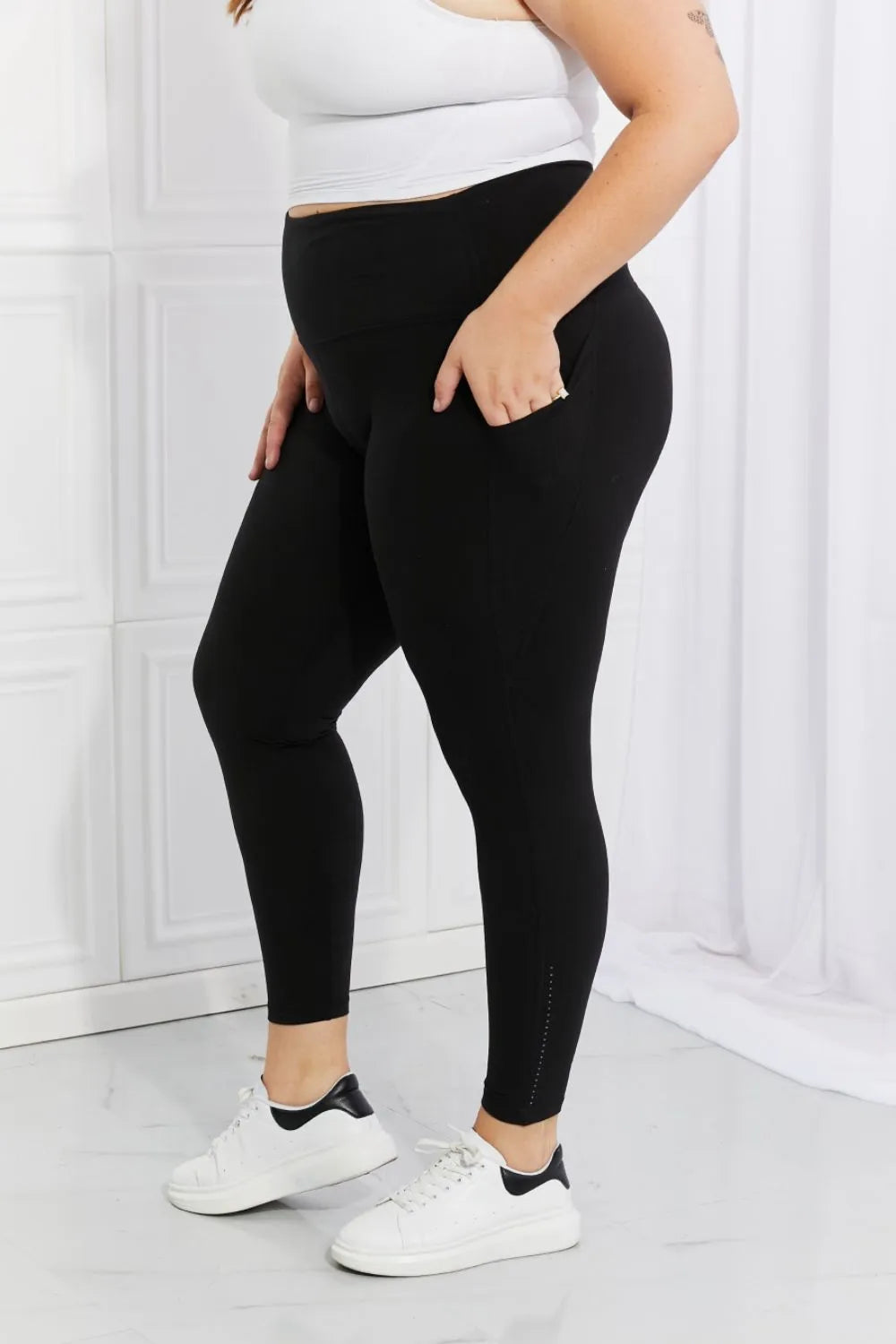 Leggings Depot Full Size Strengthen and Lengthen Reflective Dot Active Leggings - cas7m