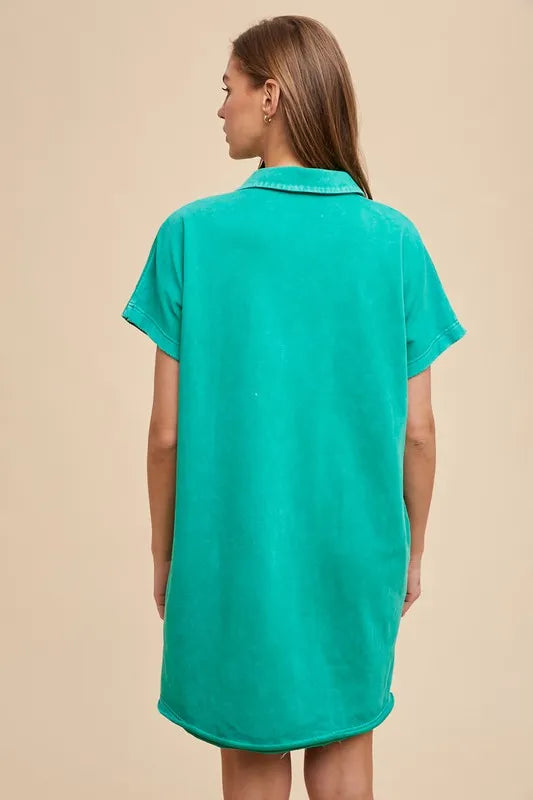 Annie Wear Mineral Washed Johnny Collar Short Sleeve Dress - cas7m
