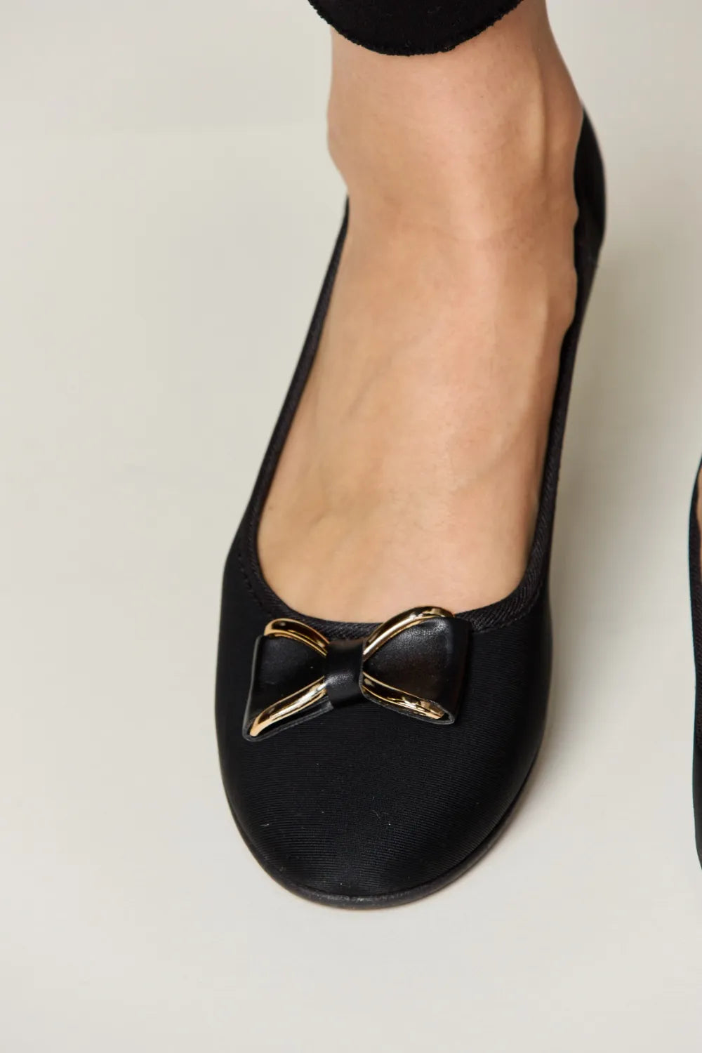 Forever Link Metal Buckle Flat Loafers - cas7m