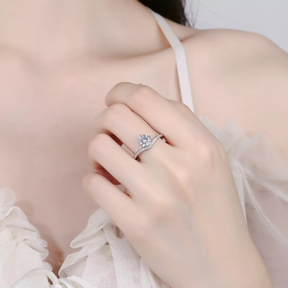 1 Carat Moissanite 925 Sterling Silver Ring - cas7m