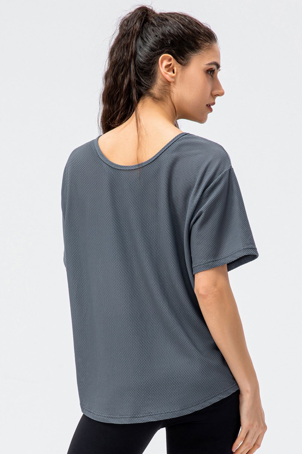 Round Neck Short Sleeve Active Tee - cas7m