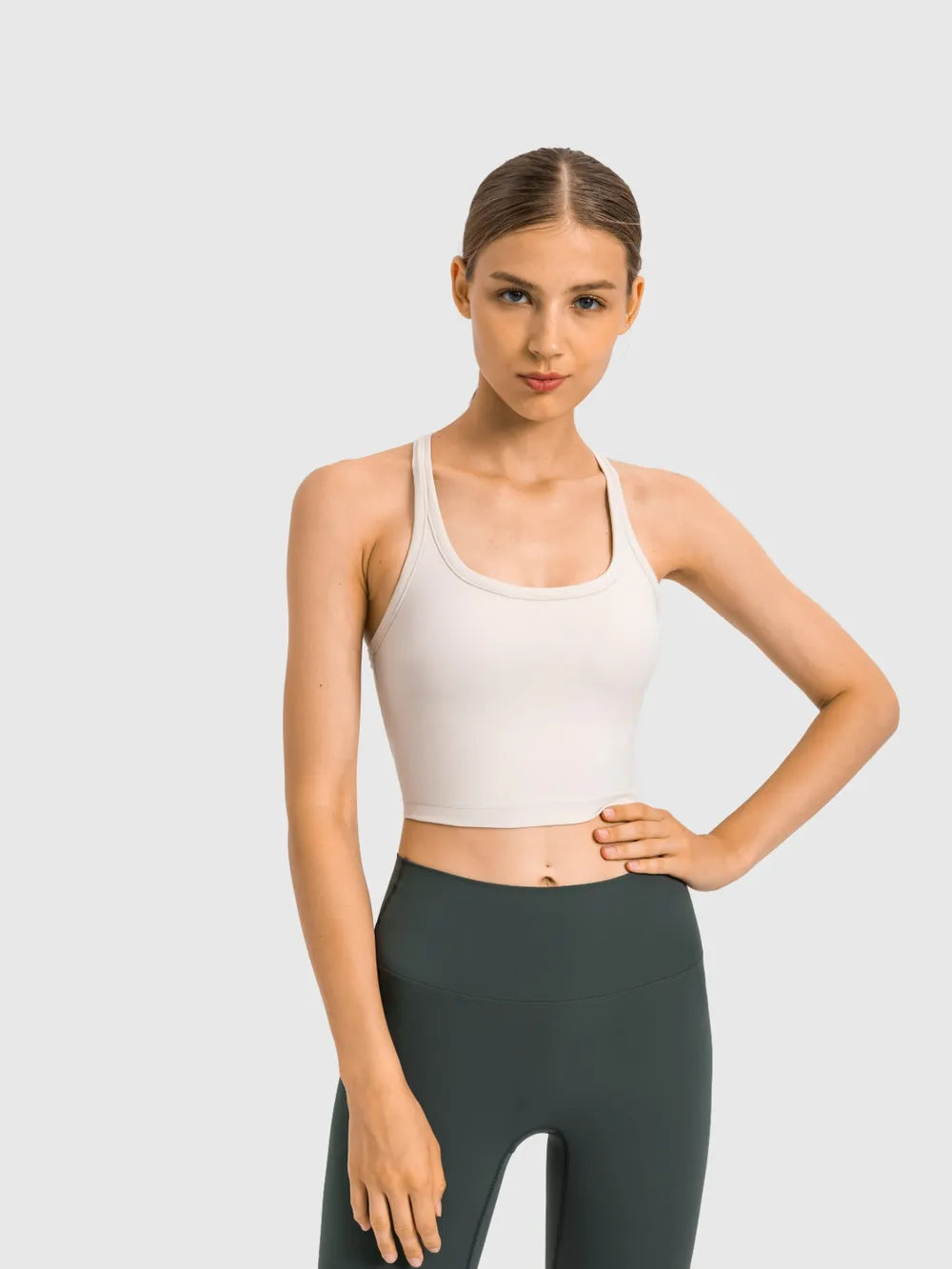 Millennia Scoop Neck Active Tank with Detachable Chest Pads - cas7m