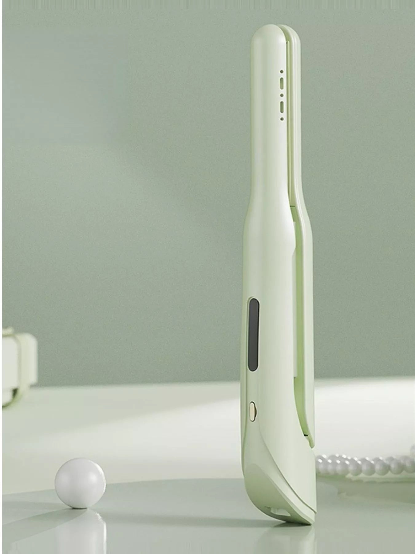 VoltaPro Cordless Rechargeable Hair Straightener - cas7m