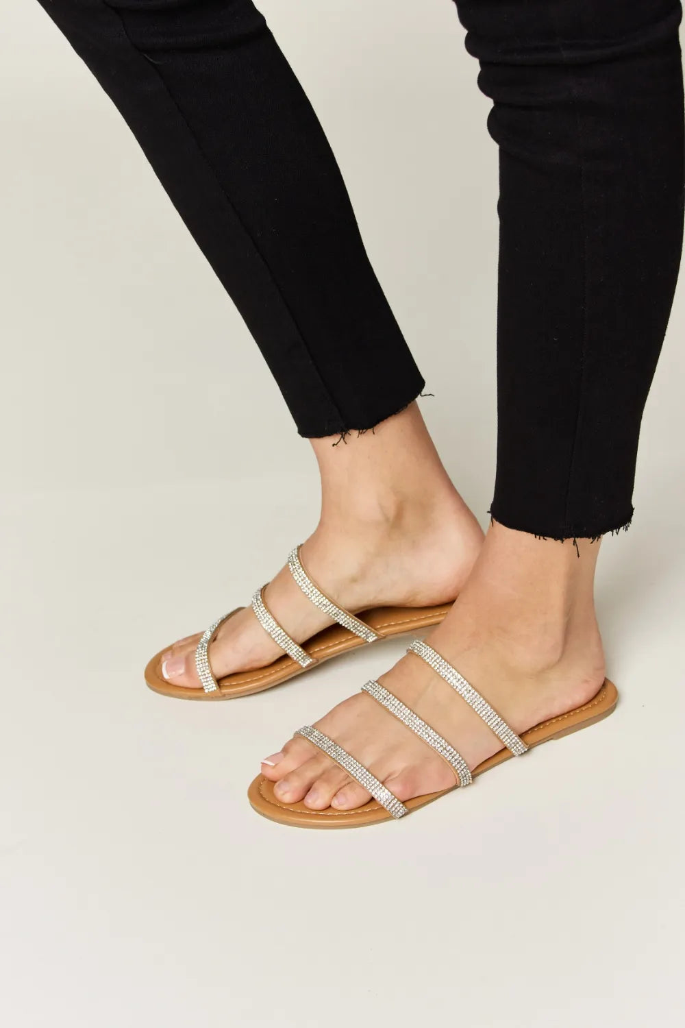 WILD DIVA Rhinestone Three-Strap Flat Sandals - cas7m
