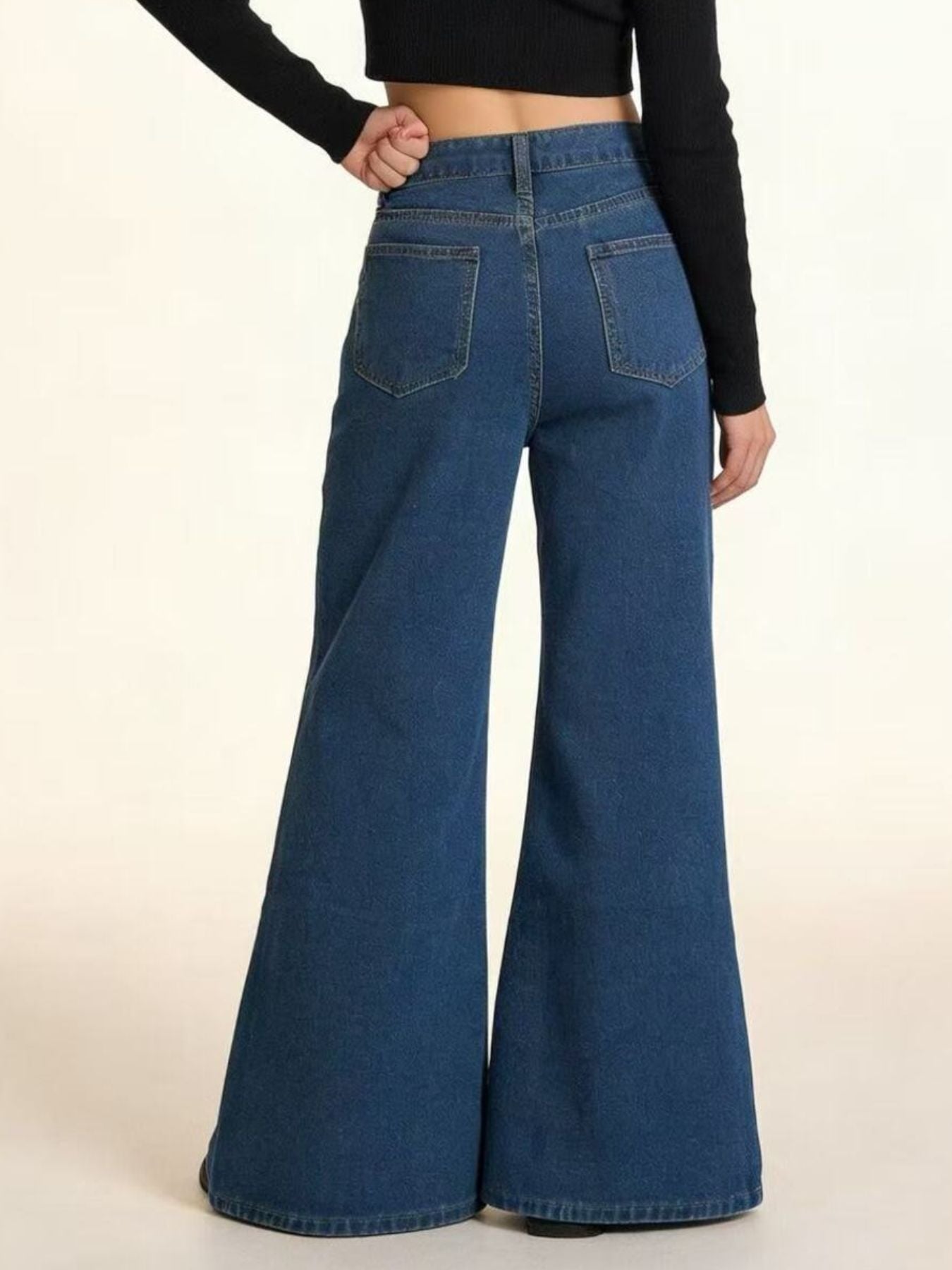 High-Waisted Flare Leg Jeans - cas7m