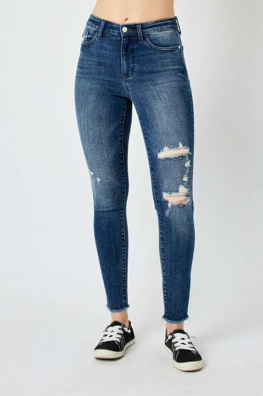 Judy Blue Full Size  High Waist Distressed Skinny Jeans - cas7m