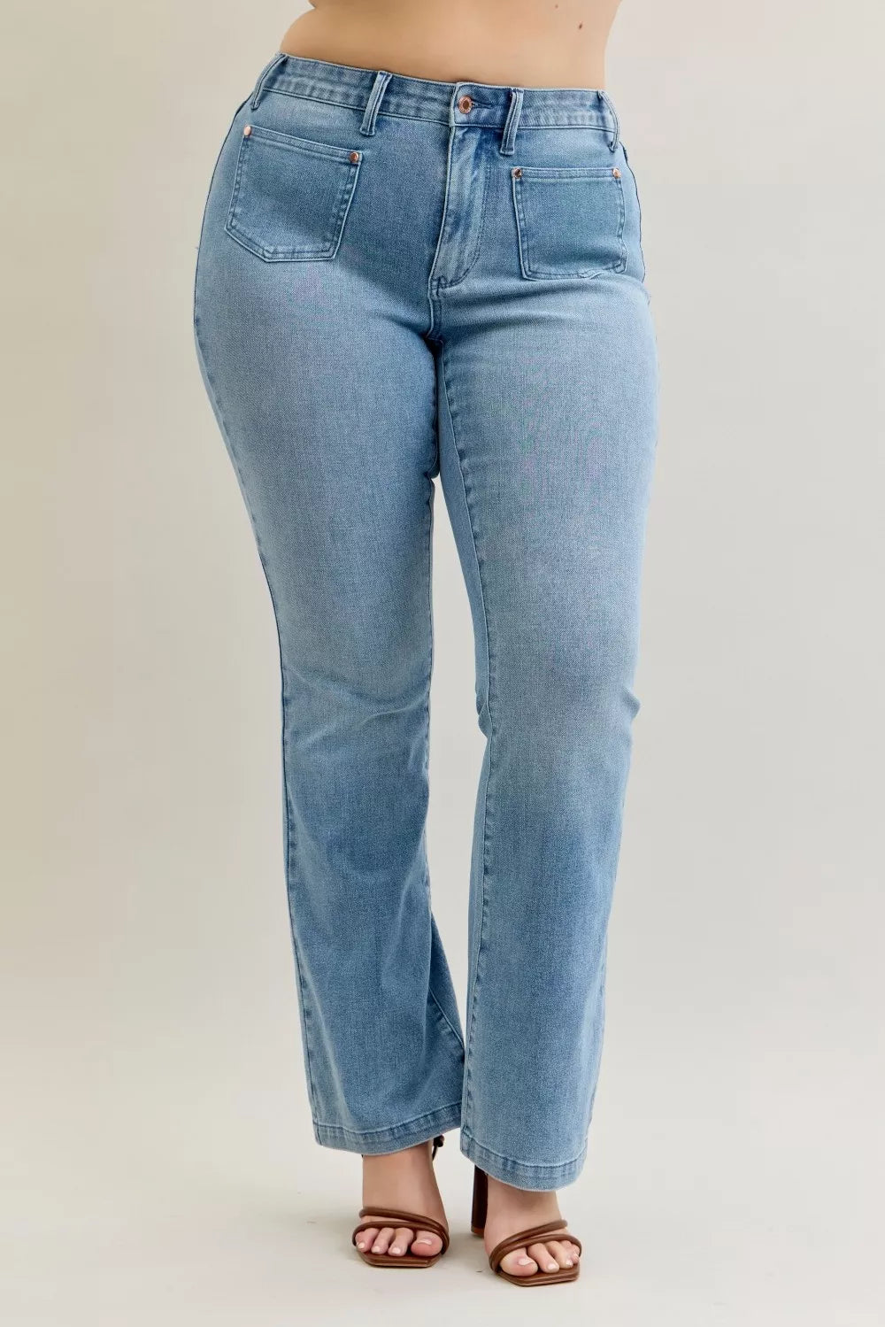 Judy Blue Full Size Mid Rise Bootcut Jeans with Contrast Wash & Front Patch Pockets Plus Size - cas7m