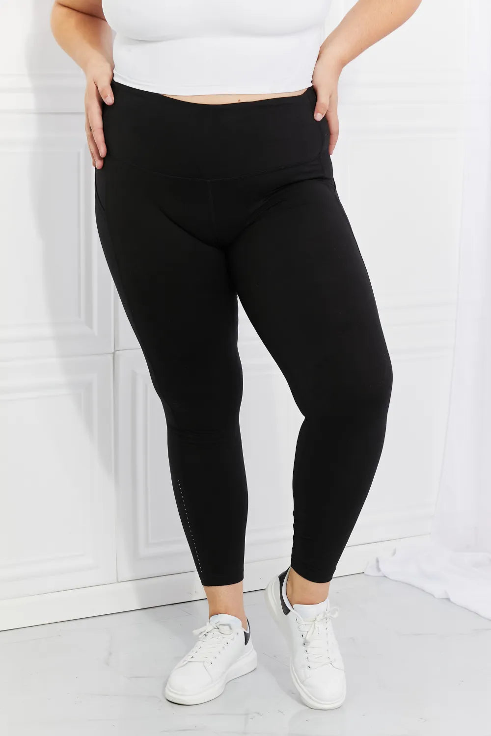 Leggings Depot Full Size Strengthen and Lengthen Reflective Dot Active Leggings - cas7m