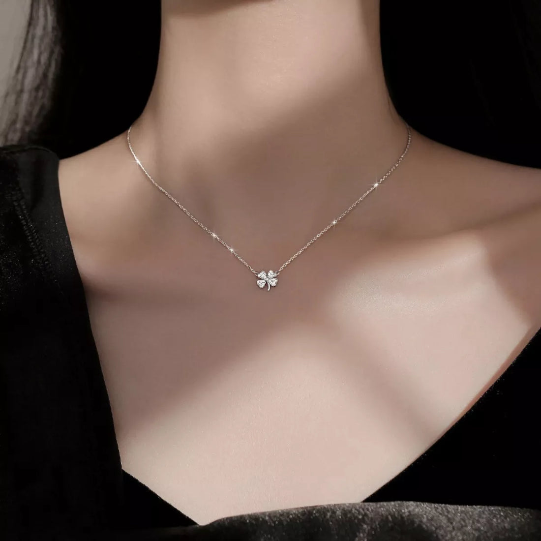 925 Sterling Silver Zircon Four Leaf Clover Necklace - cas7m