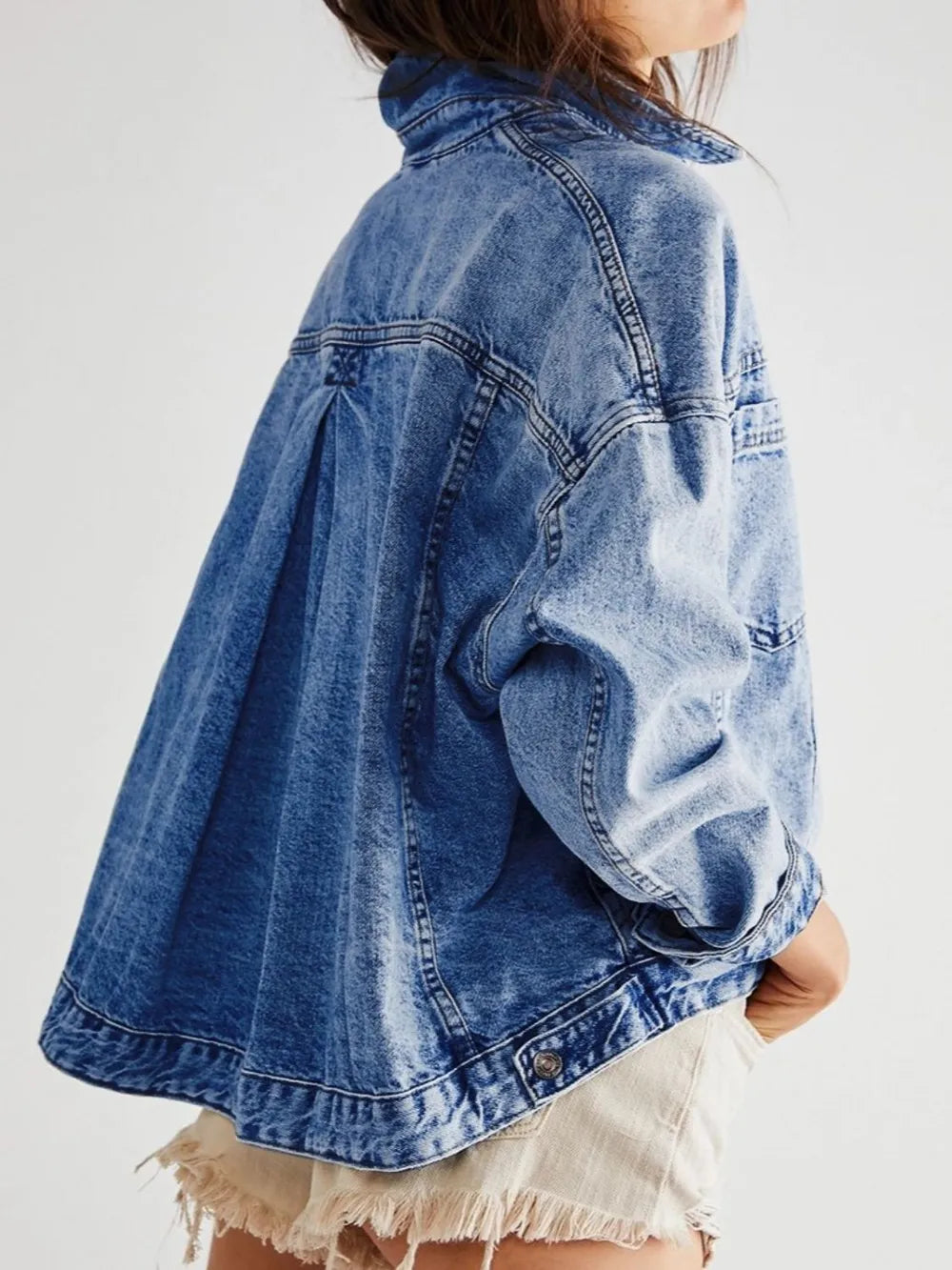 Pocketed Button Up Denim Jacket - cas7m