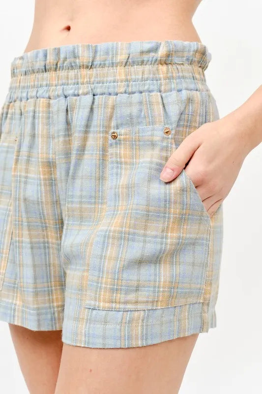 And The Why Plaid Print Smocked Detail Casual Shorts - cas7m