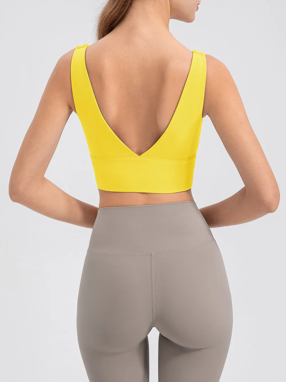 Scoop Neck Wide Strap Active Tank - cas7m