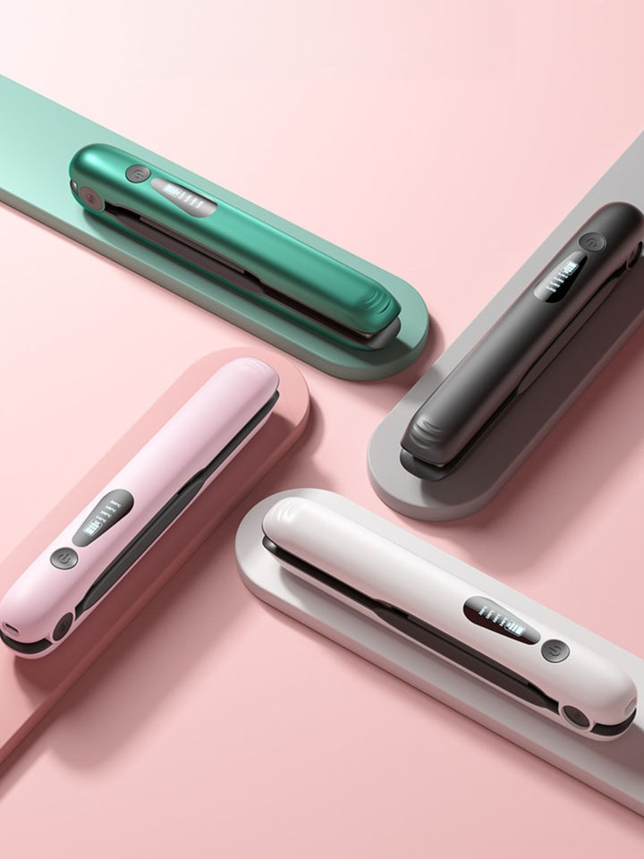 Travel-Ready Cordless Hair Straightener: Salon Results Anywhere - cas7m