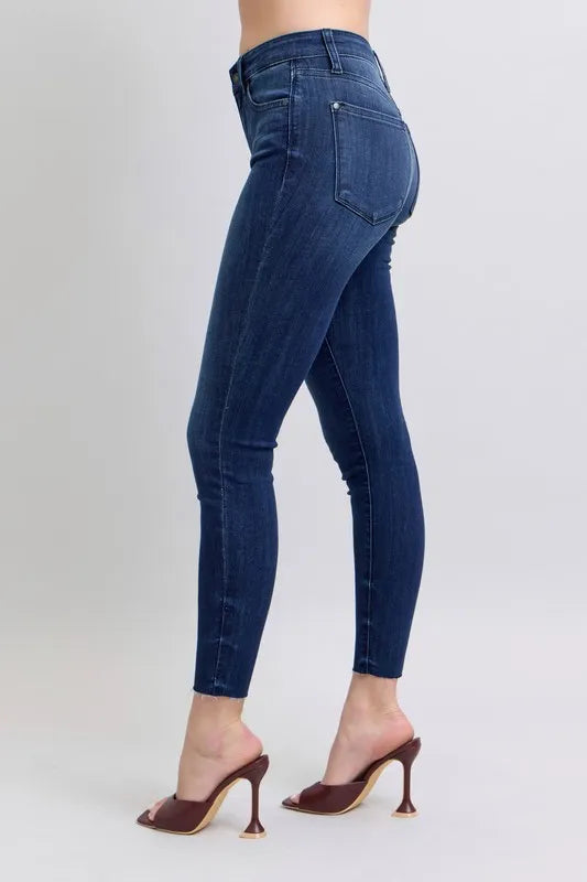 Judy Blue Full Size Mid Rise Skinny Jeans with Raw Hem Plus Size - cas7m