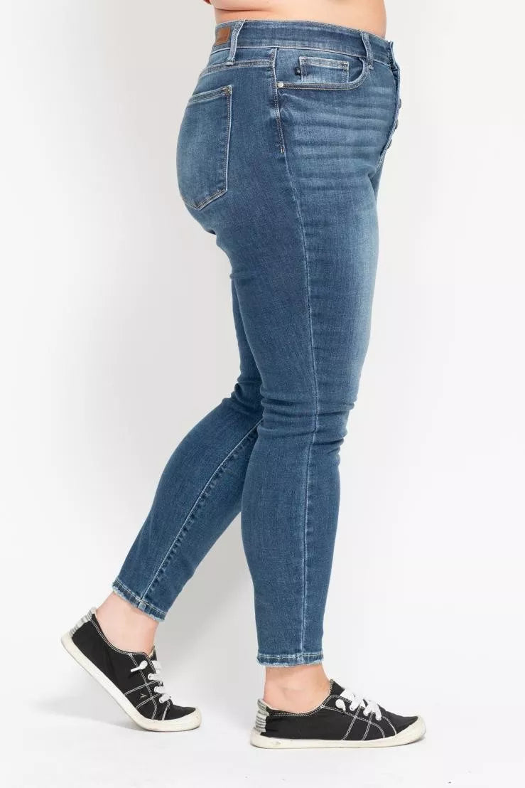 Judy Blue Full Size High Rise Button Fly Skinny Jeans Plus Size - cas7m